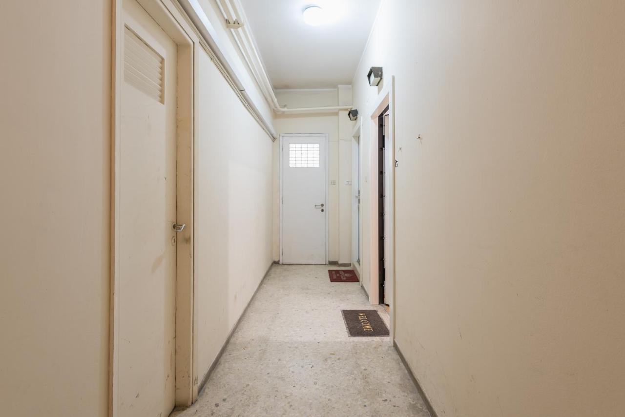 Apartment At Megaro Mousikis St Semi Basement 1Bed 2 Pers Athens Exterior photo